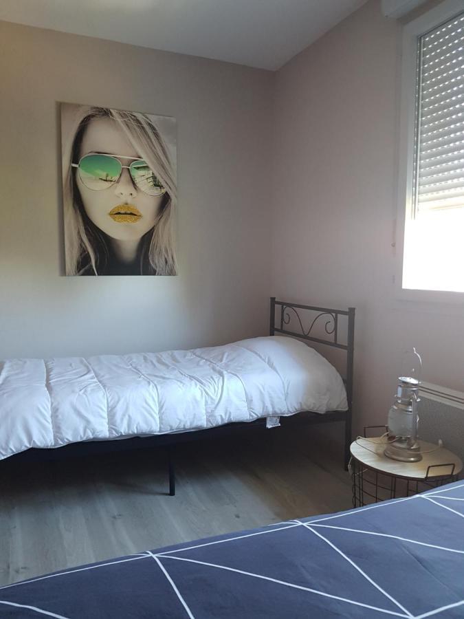Appartement T3 A Belley Au Calme Avec Jardin Privatif Exterior foto